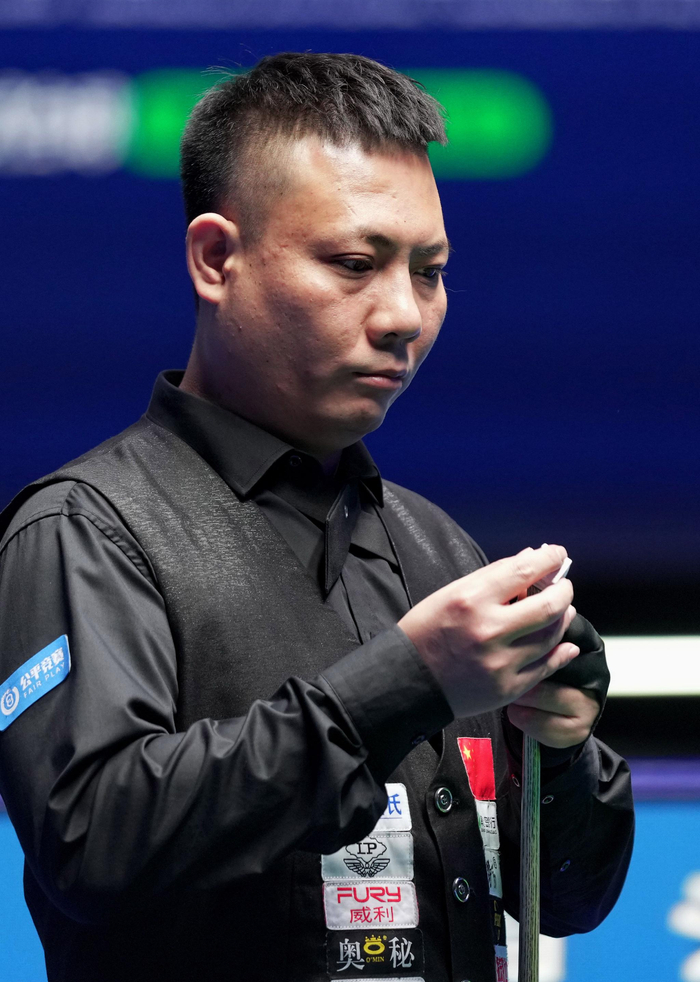 女子全身已 女子全身已